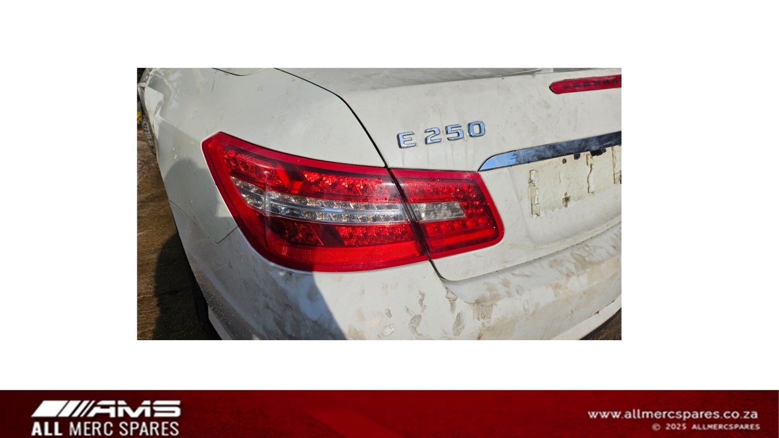 USED MERCEDES E250 2011 TAILLIGHTS