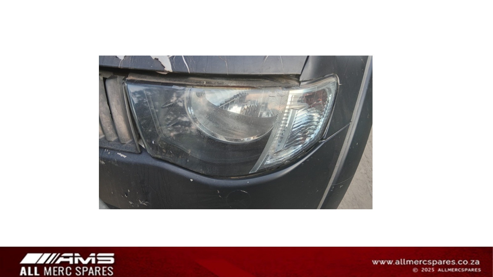 MITSUBISHI TRITON 2010 HEADLIGHTS