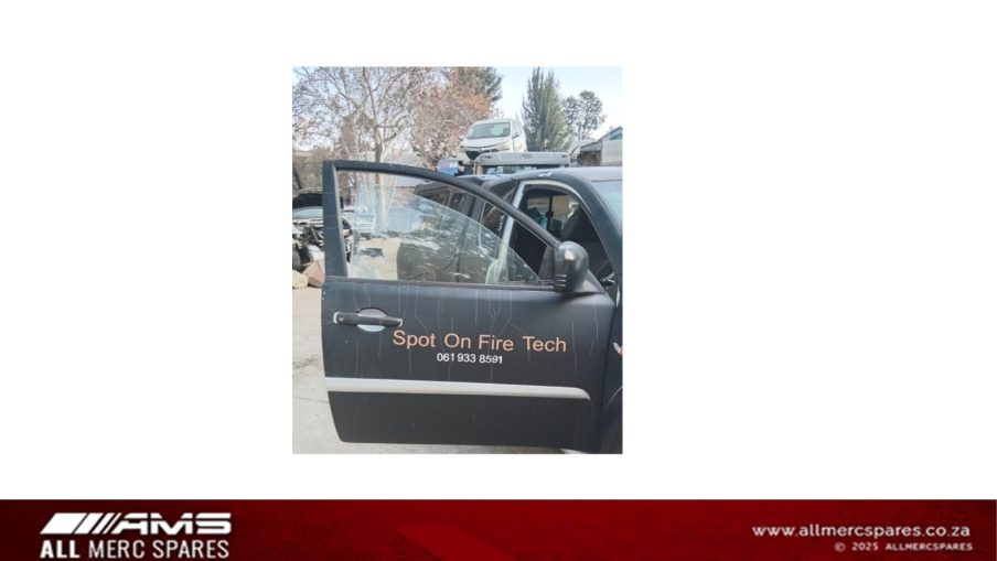 MITSUBISHI TRITON 2010 FRONT DOORS