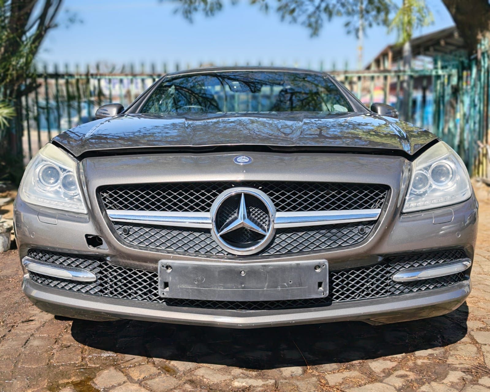 Featured image for “Mercedes SLK  CGI 2012 Model”